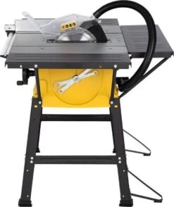 Powerplus POWX07595 Zaagtafel - Tafelzaagmachine Met Onderstel - 2000W - 250mm Zaagblad- Incl. 24 Tanden Cirkelzaag Blad Voor Hout, Parallelgeleider, Aansluiting Voor Stofzuiger - Stevig En Gebruiksvriendelijk -Makita Winkel 1009x1200 2