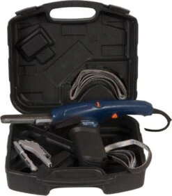 FERM EFM1001 Precisie Bandschuurmachine - 400W - 1070-1650m/min Bandsnelheid - Incl. 3 Schuurarmen, 12 Schuurvellen En Een Robuuste Opbergkoffer -Makita Winkel 1052x1200 1