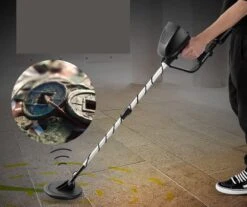 ODISUS Metaal Detector Voor Goud, Munten, Sierraden, ... - Metaaldetector Voor Kinderen & Volwassenen - 20 Cm Detectie Diepte - 78 Tot 103 Cm Lang - Inclusief Koptelefoon & Schep & 2x Batterijen & Pintpointer -Makita Winkel 1200x1005 8