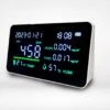 MACADA Luchtkwaliteitsmeter - Co2 Meter Binnen - Duidelijk Scherm - Zelfkalibrerende NDIR Sensor - Vluchtige Stoffen - Formaldehyde - Luchtvochtigheidsmeter