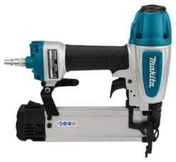 Makita AF506 8 Bar Brad Tacker In Koffer -Makita Winkel 1200x1106 1