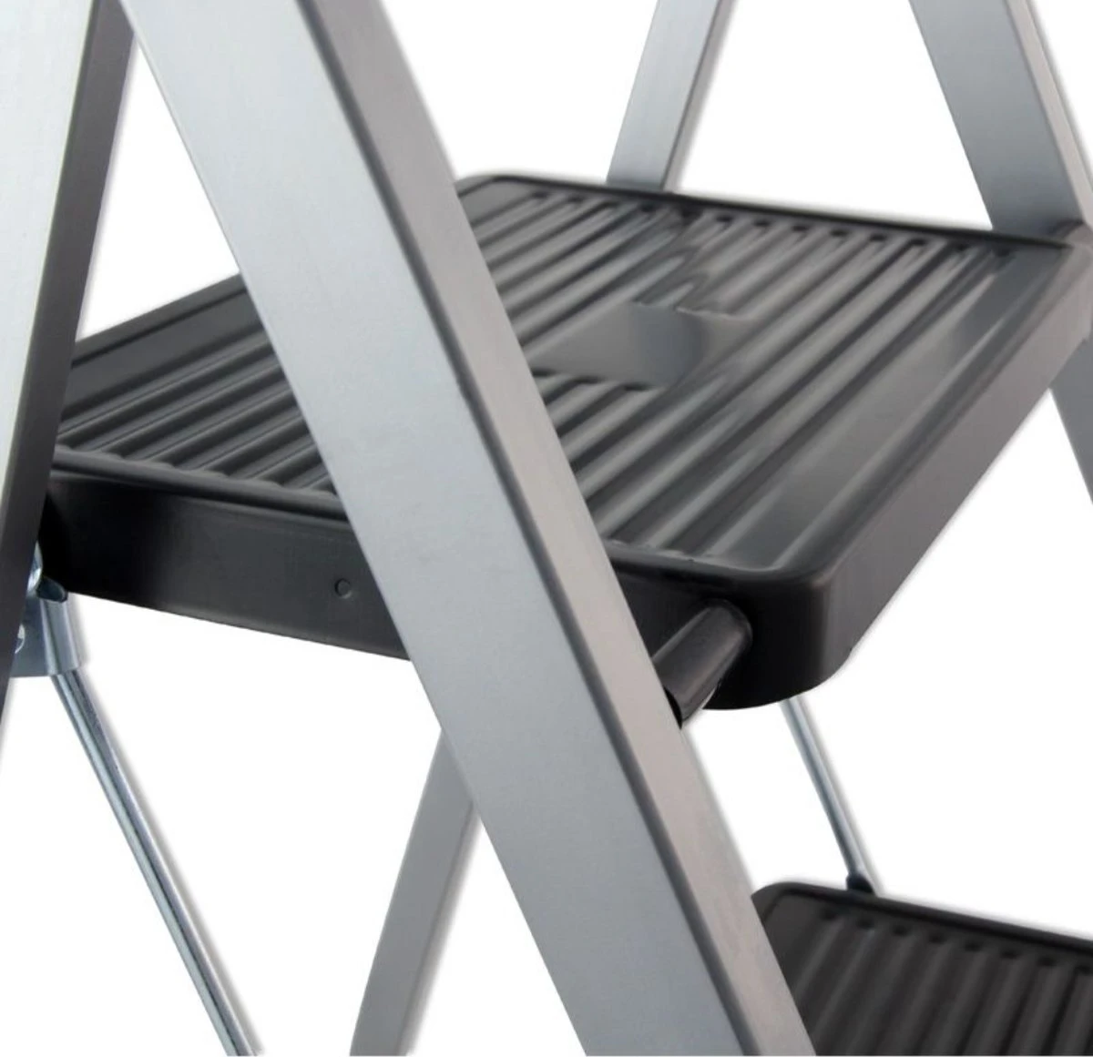 Borvat® | Keukentrap | Huishoudtrap | 2 Treden Staal | Keukentrap Inklapbaar Antislip 4 Borvat® | Keukentrap | Huishoudtrap | 2 Treden Staal | Keukentrap Inklapbaar Antislip - Afbeelding 2