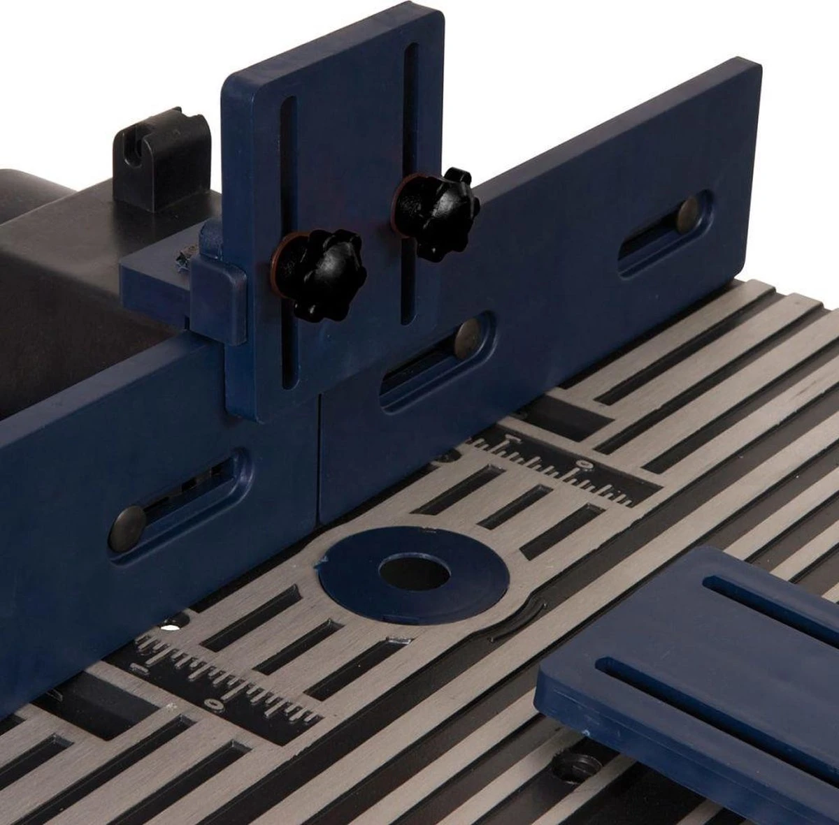 FERM PRA1011 Bovenfreestafel - Universeel Toepasbaar - Incl. Verstelbare Hoekgeleider En Stofzuigeraansluiting 7 FERM PRA1011 Bovenfreestafel - Universeel Toepasbaar - Incl. Verstelbare Hoekgeleider En Stofzuigeraansluiting - Afbeelding 5