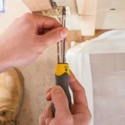 STANLEY 2-65-005 Schroevendraaierset - 10-delig - Inclusief Koffer 10 STANLEY 2-65-005 Schroevendraaierset - 10-delig - Inclusief Koffer -Makita Winkel 1200x1200 1006