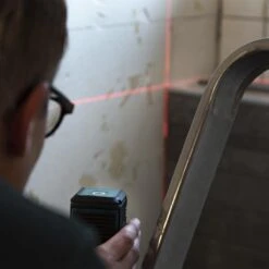 VONROC Kruislijnlaser – Rood – Zelfnivellerend – 10 Meter – Incl. Bevestigingsbeugel, Opbergtas 23 VONROC Kruislijnlaser – Rood – Zelfnivellerend – 10 Meter – Incl. Bevestigingsbeugel, Opbergtas -Makita Winkel 1200x1200 1108