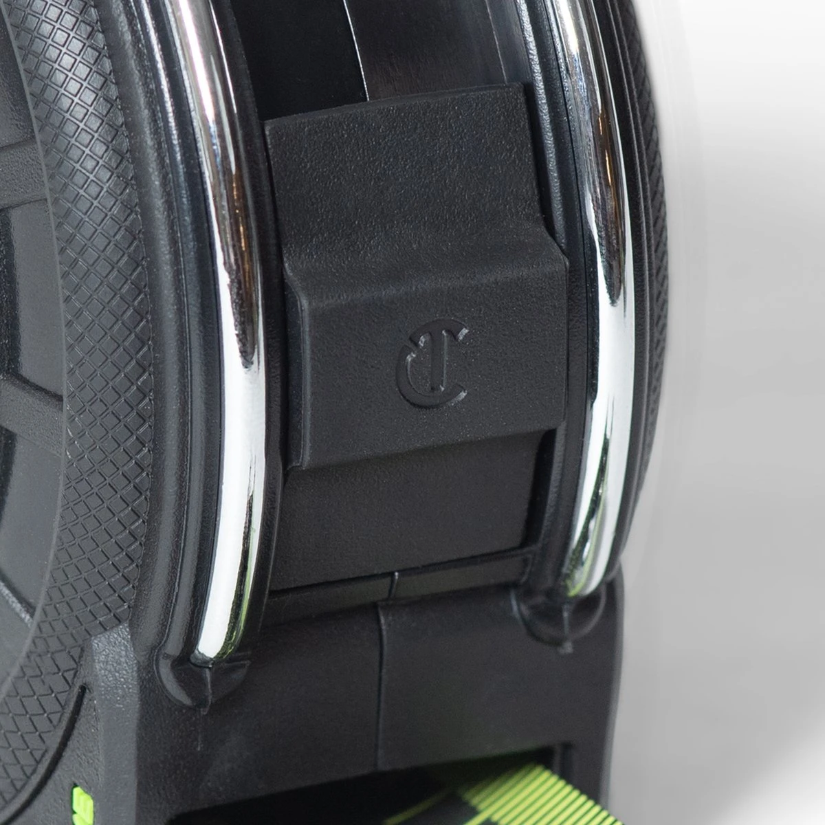 Lufkin Shockforce L1125BCM – Rolmaat 8m – Nighteye 30mm X 8m 6 Lufkin Shockforce L1125BCM – Rolmaat 8m – Nighteye 30mm X 8m - Afbeelding 4