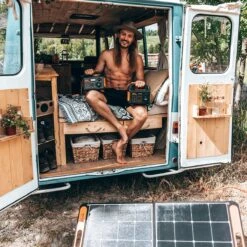 Jackery Explorer 240 Met 100W Zonnepaneel - Jackery Powerstation Met Zonnepaneel - Solar Panel Gereedschapsaccu - Kamperen - Off-grid Survival - 230V Power Station Generator 15 Jackery Explorer 240 Met 100W Zonnepaneel - Jackery Powerstation Met Zonnepaneel - Solar Panel Gereedschapsaccu - Kamperen - Off-grid Survival - 230V Power Station Generator -Makita Winkel 1200x1200 128