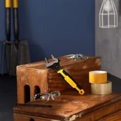 STANLEY Bimat 0-90-949 Verstelbare Moersleutel - 250mm -Makita Winkel 1200x1200 1747