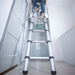 Giraffe® Telescopische Vlizotrap / Zoldertrap Van 2.30 - 2.70 Meter 13 Giraffe® Telescopische Vlizotrap / Zoldertrap Van 2.30 - 2.70 Meter -Makita Winkel 1200x1200 1822