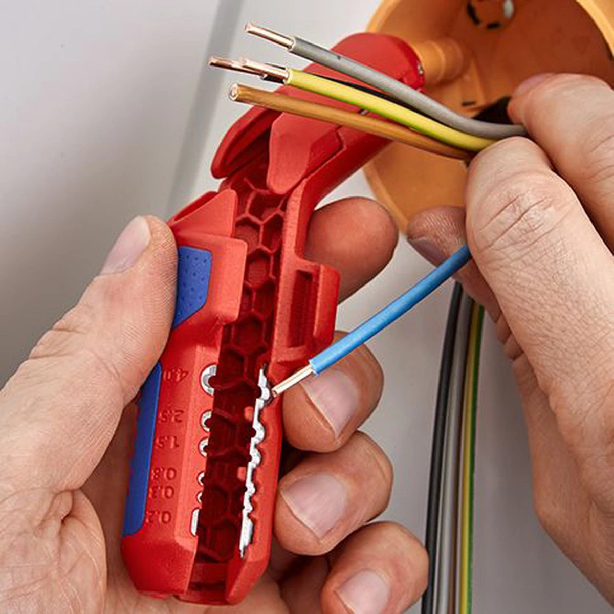 Knipex 169501sb Ontmantelingsgereedschap Ergostrip 9 Knipex 169501sb Ontmantelingsgereedschap Ergostrip - Afbeelding 7