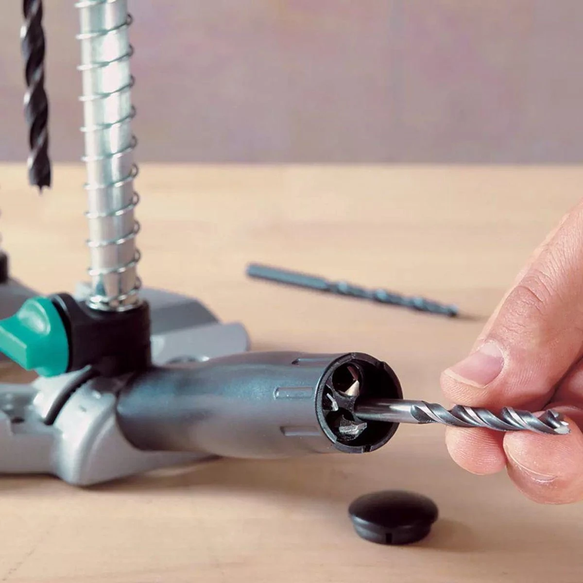 Wolfcraft - Mobiele Boorstandaard - Boorstandaard Boormachine - Tafelboormachine - Kolomboor - Boorstatief - 4522000 12 Wolfcraft - Mobiele Boorstandaard - Boorstandaard Boormachine - Tafelboormachine - Kolomboor - Boorstatief - 4522000 - Afbeelding 10