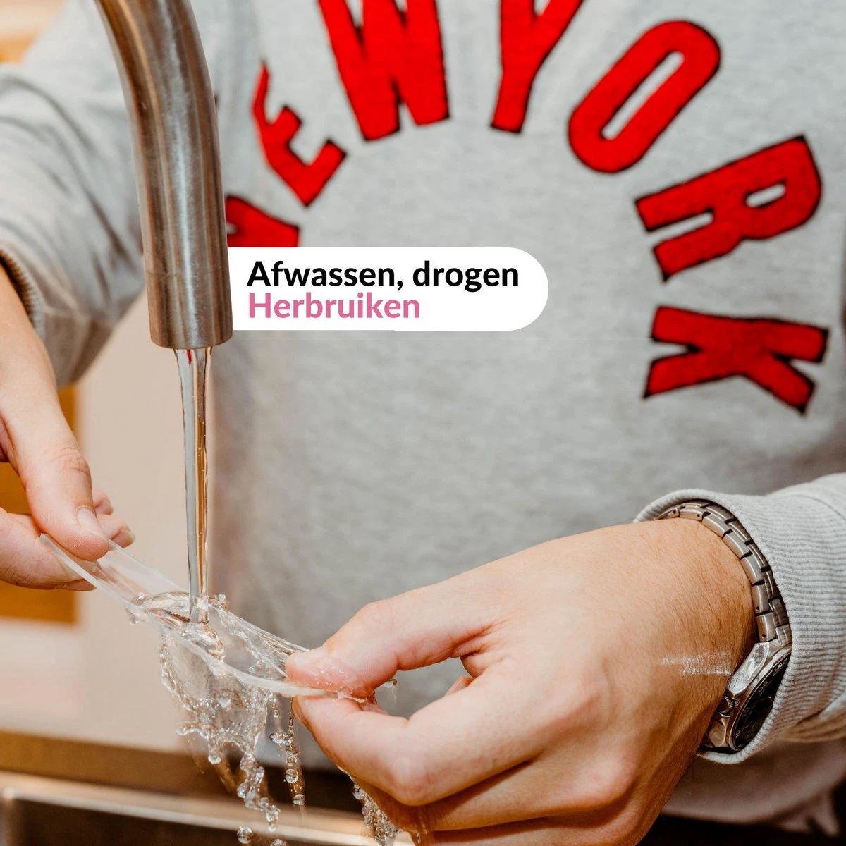 Dubbelzijdige Nano Tape – Herbruikbaar En Waterproof – 3 Meter – Montagetape - Plakband - Griptape – Gekko Tape - Magic Tape 9 Dubbelzijdige Nano Tape – Herbruikbaar En Waterproof – 3 Meter – Montagetape - Plakband - Griptape – Gekko Tape - Magic Tape - Afbeelding 7