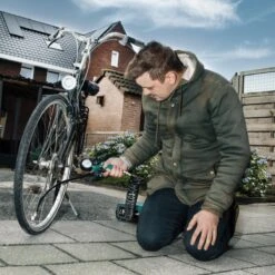 VONROC Draagbare Compressor – 1100W – 8 Bar – Olievrij – 180 L/m – Incl. 11 Accessoires -Makita Winkel 1200x1200 351