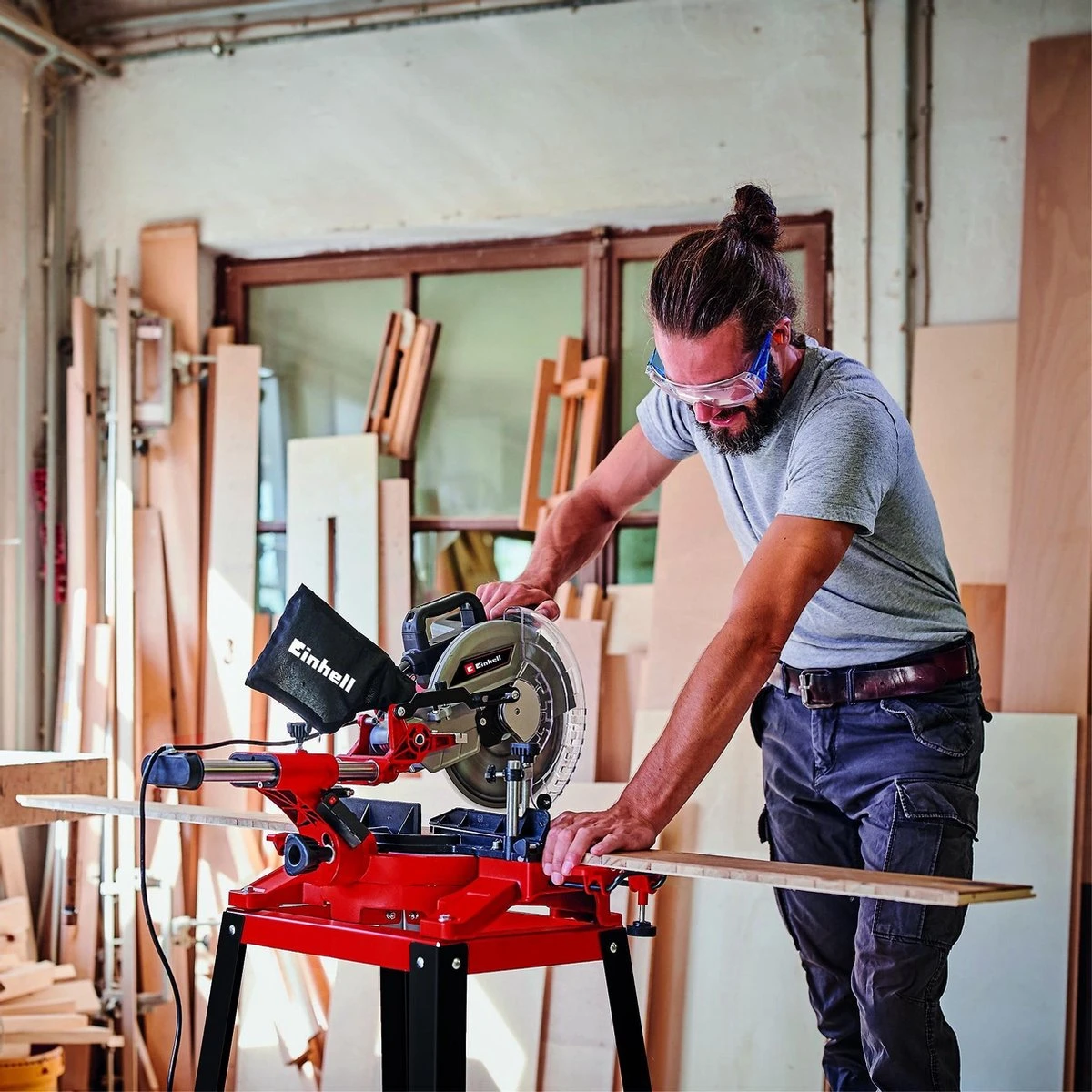 Einhell TC-SM 2531/2 U Radiaal Afkortzaag Inclusief Onderstel 7 Einhell TC-SM 2531/2 U Radiaal Afkortzaag Inclusief Onderstel - Afbeelding 5