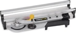 Powerplus POWX1365MB Invalzaag - 600W - Ø89mm - Incl. Laser, Stofafzuiging, 3 Invalzaagbladen En Verstekbak -Makita Winkel 1200x526 2