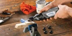 Dremel 8220 Multitool - Roterend - 12V - Met 65 Accessoires En Toolbox - Met 2x Accu En Lader -Makita Winkel 1200x600 4