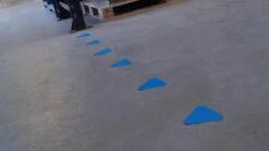 Haaientanden Zelfklevend (20 Stuks) Rood 100 X 91 Mm - Vloersticker Met Gladde Toplaag -Makita Winkel 1200x674 17