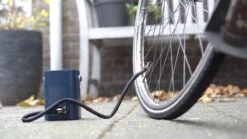 LUVEGO Compressor Bandenpomp - Draagbare Luchtcompressor - Draadloos Met Ingebouwde Batterij - 10.3 BAR -Makita Winkel 1200x674 4