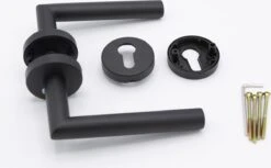 Slotman Solutions Mat Zwarte Deurklink RVS Met Rond Rozet En Cilindergat - Deurkruk Zwart Voor Stijlvolle En Elegante Uitstraling 13 Slotman Solutions Mat Zwarte Deurklink RVS Met Rond Rozet En Cilindergat - Deurkruk Zwart Voor Stijlvolle En Elegante Uitstraling -Makita Winkel 1200x743 9