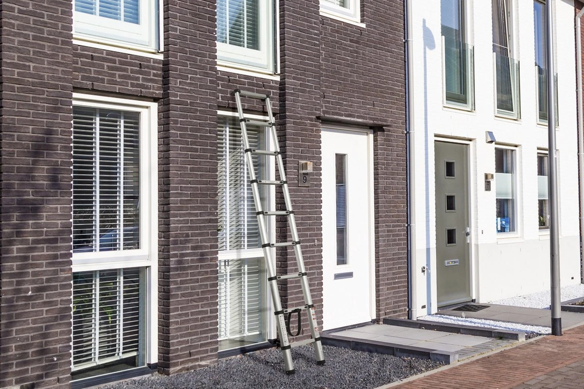 WOLFGANG Telescopische Ladder Van Lichte Gewicht Aluminium | Uitklapbare Ladder 131 Gecertificeerd | Uitschuifbare Ladder Van 2 | 64 Meter 15 WOLFGANG Telescopische Ladder Van Lichte Gewicht Aluminium | Uitklapbare Ladder 131 Gecertificeerd | Uitschuifbare Ladder Van 2 | 64 Meter - Afbeelding 13