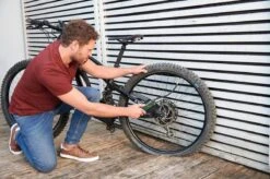 Bosch EasyPump Accupomp - 3,6 V Li-Ion -Makita Winkel 1200x799 41