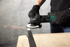 VONROC Haakse Slijper – 650W – Ø125MM – Incl. Accessoires & Opbergtas -Makita Winkel 1200x800 140