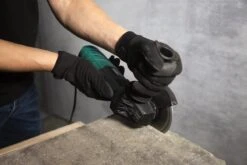 VONROC Haakse Slijper – 650W – Ø125MM – Incl. Accessoires & Opbergtas -Makita Winkel 1200x800 142