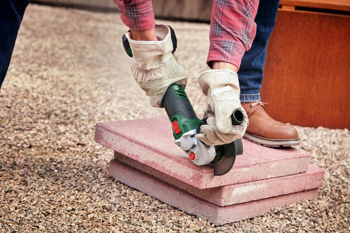 Bosch UniversalGrind 18V-75 Haakse Slijper - 115 Mm - Zonder Slijpschijf - Zonder 18V Accu En Lader 14 Bosch UniversalGrind 18V-75 Haakse Slijper - 115 Mm - Zonder Slijpschijf - Zonder 18V Accu En Lader - Afbeelding 12