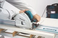 Makita SP6000J Invalzaag In Mbox - 1300w -Makita Winkel 1200x800
