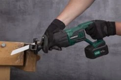 VONROC Accu Reciprozaag – VPower 20V – Incl. 1x 4.0Ah Accu, Sneloplader, Zaagbladen & Opbergtas -Makita Winkel 1200x800 263