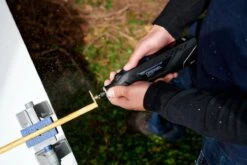 Dremel 8260 Multitool - Met 2x 12 V Accu's - 65 Accessoires, 5 Hulpstukken En Bluetooth-connectiviteit -Makita Winkel 1200x800 35