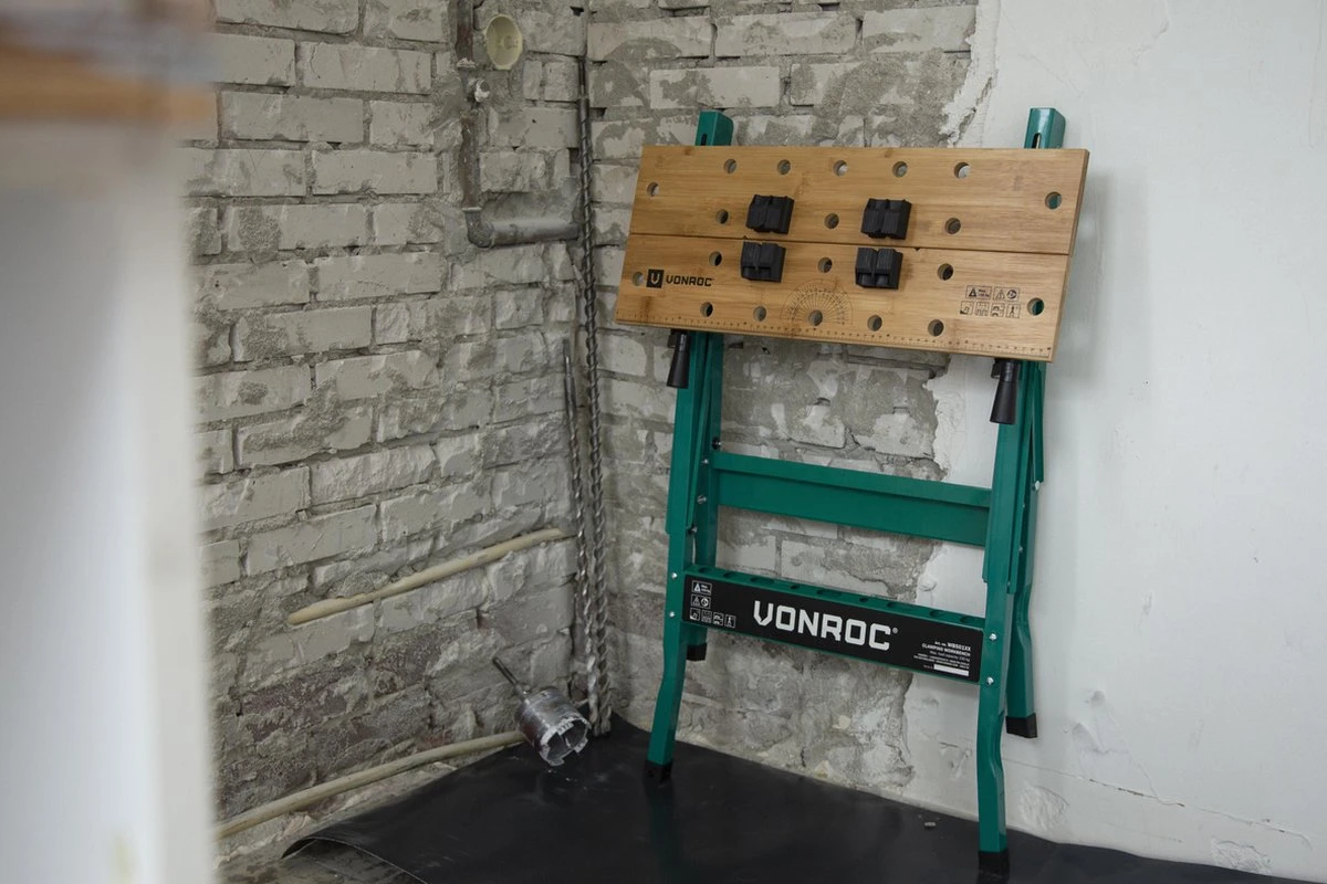 VONROC Werkbank – Voorzien Van Bamboe Werkblad – Opvouwbaar & Belastbaar Tot 150kg 7 VONROC Werkbank – Voorzien Van Bamboe Werkblad – Opvouwbaar & Belastbaar Tot 150kg - Afbeelding 5