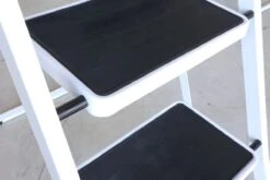 IVOL Huishoudtrap 3 Treden - Keukentrap Inklapbaar - Grijs - Antislip - Max. Hoogte 70.5 Cm -Makita Winkel 1200x800 438