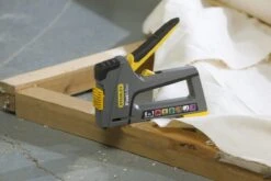 STANLEY FATMAX Handtacker 6in1 -Makita Winkel 1200x800 467