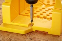 STANLEY 1-20-600 Verstekbak Kunststof Met Kapzaag - 220mm -Makita Winkel 1200x800 471