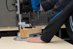 Scheppach DC - Scheppach Tafelboormachine DP60 - 710W| LED + Laser | 1,5mm-13mm -Makita Winkel 1200x800 85