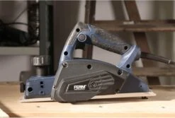 FERM PPM1015P Professionele Schaafmachine - 620W - Tot 2mm Schaafdiepte - Schaafbreedte: 82mm -Makita Winkel 1200x812 5