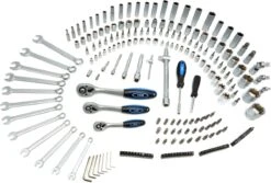 216 Delige Professionele Doppenset Metrische Maten 17 216 Delige Professionele Doppenset Metrische Maten -Makita Winkel 1200x813 16