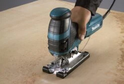 MAKITA Decoupeerzaag 4351FCTJ - Incl. Koffer - Bedraad - Incl. 1 Anti-splinterplaat -Makita Winkel 1200x813 6