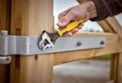 STANLEY Bimat 0-90-950 Verstelbare Moersleutel -Makita Winkel 1200x814 13