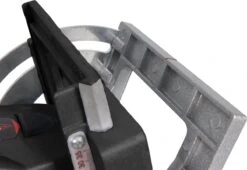 FERM Lamellenfrees 900W Uitgebreide Instelmogelijkheden, Aluminium Voetplaat - Incl. 50 Lamellen En Opbergkoffer -Makita Winkel 1200x826 6