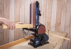 FERM BGM1022 Tafel Schijf- Bandschuurmachine - 350W Incl. 2 Schuurbanden (K80 & K120) 18 FERM BGM1022 Tafel Schijf- Bandschuurmachine - 350W Incl. 2 Schuurbanden (K80 & K120) -Makita Winkel 1200x827 3