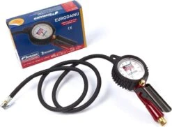 Michelin Eurodainu Professionele Bandenvulmeter 0,7 - 11 Bar - Bandenpomp - Schrader -Makita Winkel 1200x885 2