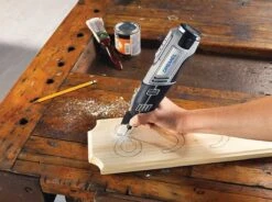 Dremel 8220 Multitool - Roterend - 12V - Met 65 Accessoires En Toolbox - Met 2x Accu En Lader -Makita Winkel 1200x894 3