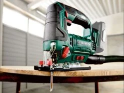 PARKSIDE® Accu-decoupeerzaag 20V Zonder Accu - Met Geïntegreerde LED-werklamp -Makita Winkel 1200x898 2