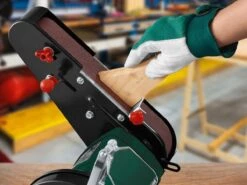 PARKSIDE Staande Bandschuur- En Slijpmachine - Slijp-/schuuroppervlak: Ø150 Mm / 50 X 686 Mm - Snelheid: 23 M/sec. (schuurschijf) Of 15 M/sec. (schuurband) - Vermogen: 240 W - Toerental: 2980 Min-¹ - Ideaal Om Metaal, Hout En Kunststof Te Bewerken -Makita Winkel 1200x900 109