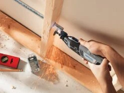 Dremel 8220 Multitool - Roterend - 12V - Met 65 Accessoires En Toolbox - Met 2x Accu En Lader -Makita Winkel 1200x900 168