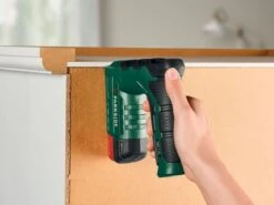 Tacker - Nietpistool - Draadloos- Spijkerpistool - Elektrisch Spijkerpistool - Handtacker - Nagelpistool - Oplaadbare Accu - 2000 Nietjes - 500 Spijkers - Nietpistool Met Nietjes -Makita Winkel 1200x900 172