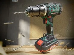 PARKSIDE Accu-schroefboormachine 20V - Toerental: 0–1400 Min⁻¹ - Max. Boordiameter: 30 Mm (hout) | 13 Mm (staal) - Inclusief Accu En Snellader - De Machine Is Inclusief Parkside 20V Accu -Makita Winkel 1200x900 57