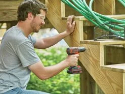 Black & Decker BLACK+DECKER BDCDC18-QW Accuboormachine - 18V - Met Schroeffunctie - Inclusief Accu En Lader 13 Black & Decker BLACK+DECKER BDCDC18-QW Accuboormachine - 18V - Met Schroeffunctie - Inclusief Accu En Lader -Makita Winkel 1200x900 63